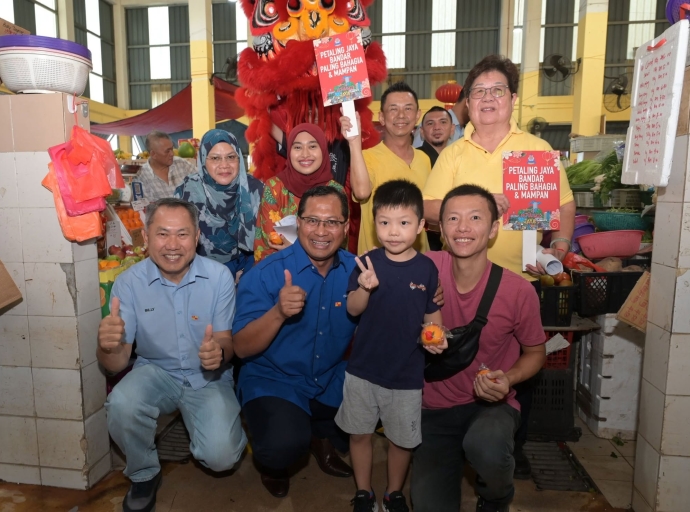 Galeri E - Kaum Utama di Petaling Jaya 